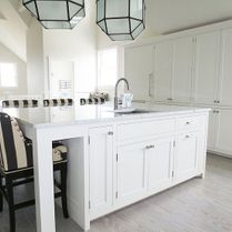 nantucket kitchen cabinets